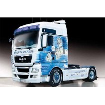 Italeri MAN TGX XXL WORLF 1/24  3921