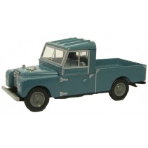 Blue Land Rover 109 inch 1:76 Diecast