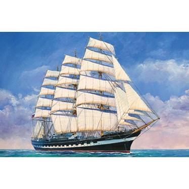 Zvezda Krunsenstern Sailing Ship 1/200 Z9045